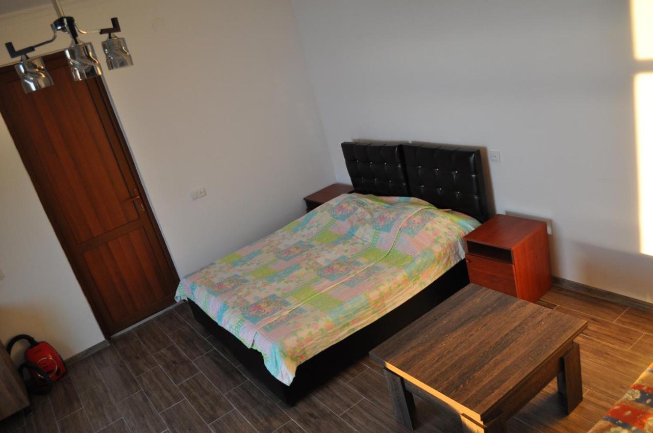 Akhmed Guest House Kvariati Exterior foto